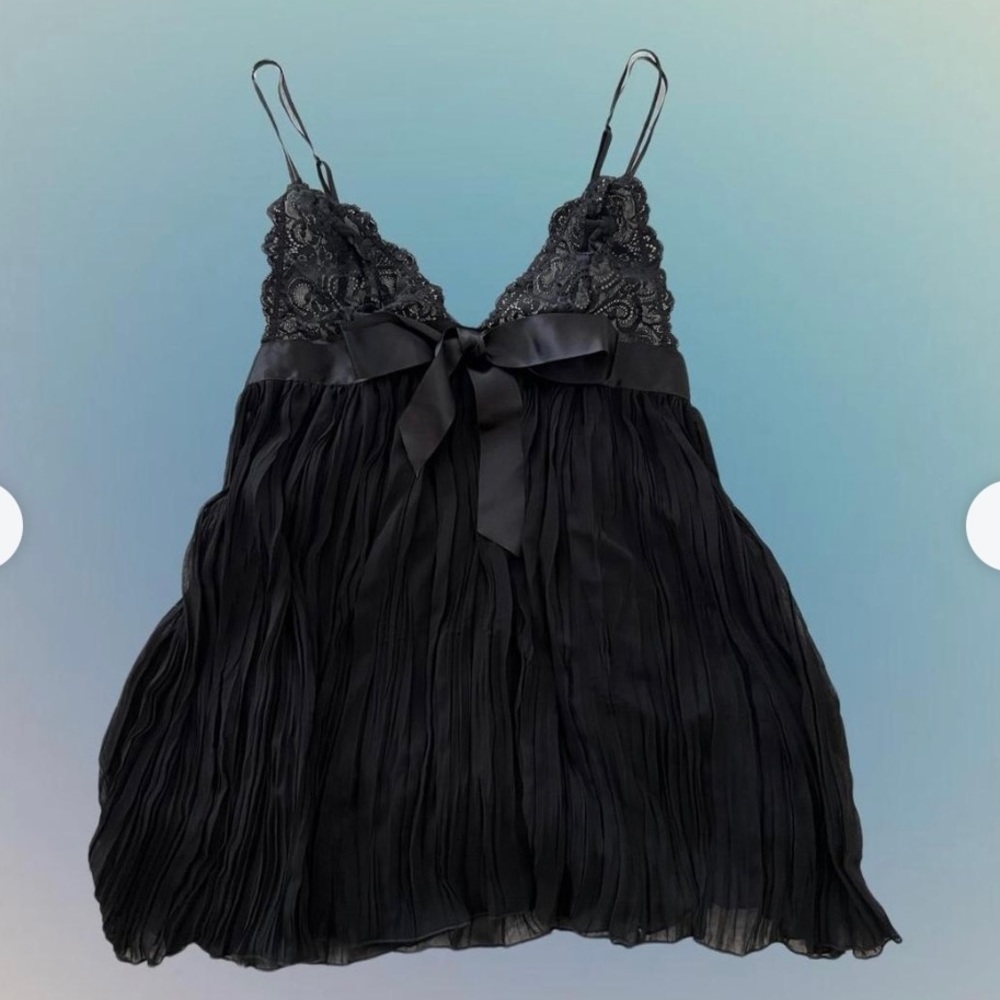 Vintage Victoria’s Secret Chemise